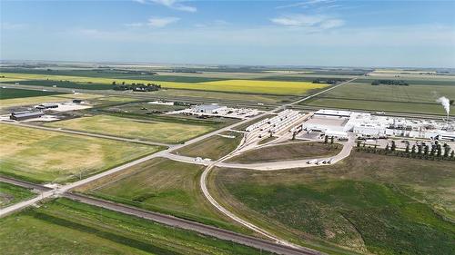 9 Poplar Bluff Road, Portage La Prairie Rm, MB 