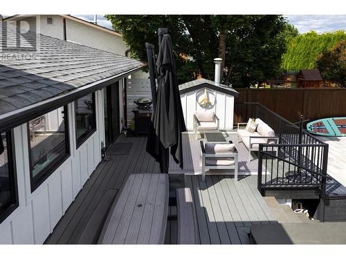 4265 Lakeshore Road, Kelowna, BC - Outdoor With Exterior