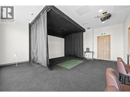 238 Leon Avenue Unit# 1808, Kelowna, BC - Indoor Photo Showing Other Room