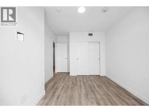 238 Leon Avenue Unit# 1808, Kelowna, BC - Indoor Photo Showing Other Room