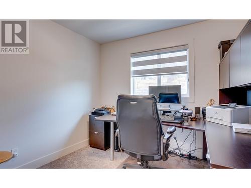 933 Mt Robson Place Unit# 3, Vernon, BC - Indoor Photo Showing Office