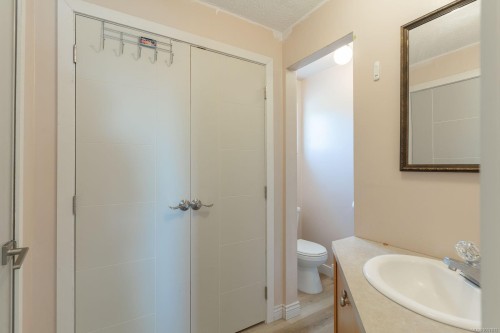 7405 Lantzville Rd, Lantzville, BC 