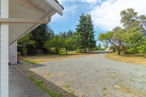 7405 Lantzville Rd, Lantzville, BC 