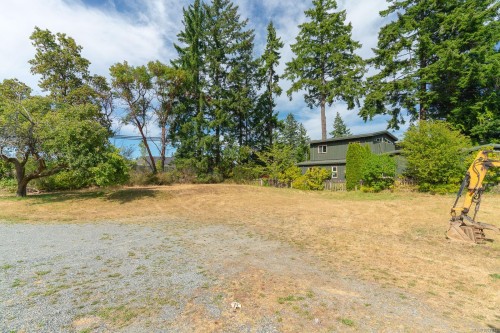 7405 Lantzville Rd, Lantzville, BC 