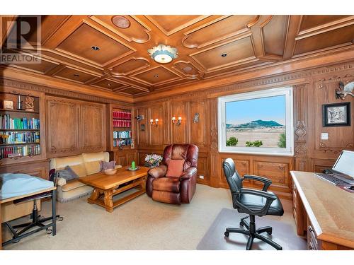 Office - 202 Stepping Stones Crescent, Spallumcheen, BC 