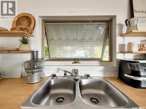 204 Allan Avenue, Saltcoats, SK - Indoor Photo Showing Kitchen With Double Sink