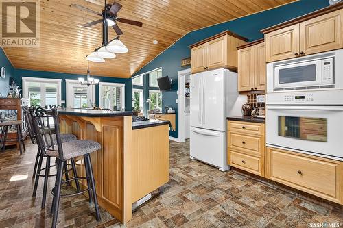 417 Daniel Drive, Dufferin Rm No. 190, SK - Indoor Photo Showing Kitchen