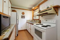 Kitchen - 