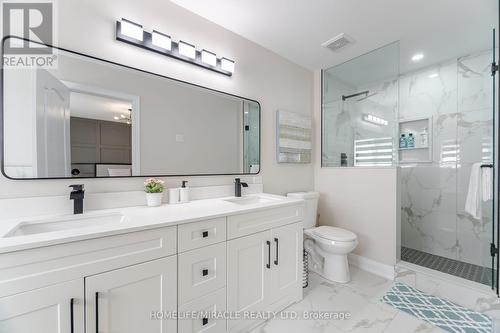 28 Sussexvale Drive, Brampton, ON - Indoor Photo Showing Bathroom