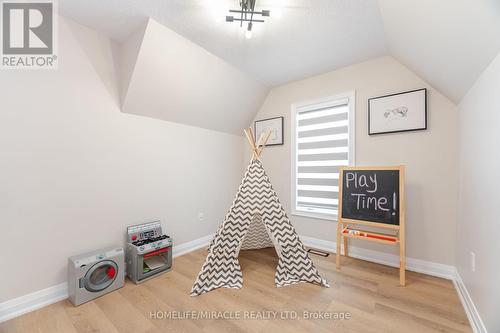 28 Sussexvale Drive, Brampton, ON - Indoor