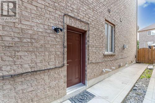 28 Sussexvale Drive, Brampton, ON - Outdoor