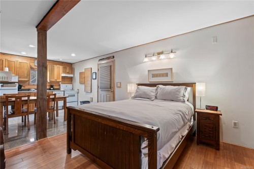 277 Boardwalk Blvd, Ucluelet, BC 
