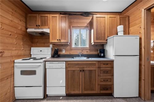 277 Boardwalk Blvd, Ucluelet, BC 