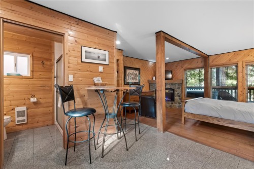 277 Boardwalk Blvd, Ucluelet, BC 