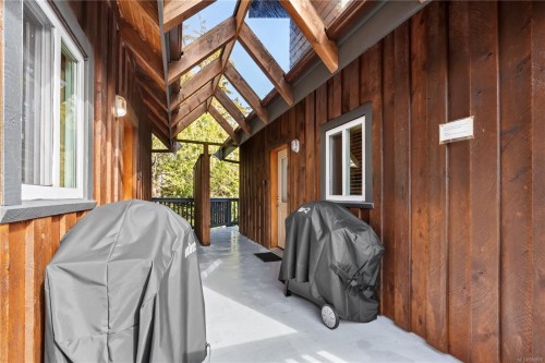 277 Boardwalk Blvd, Ucluelet, BC 