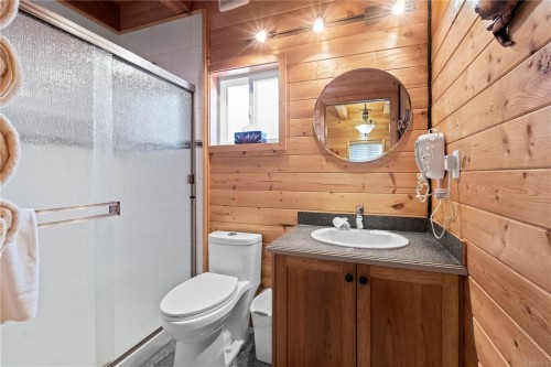 277 Boardwalk Blvd, Ucluelet, BC 