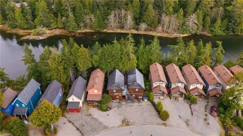 277 Boardwalk Blvd, Ucluelet, BC 