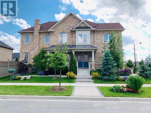 59 RICHLER AVENUE  Vaughan, ON L4H 3Y6