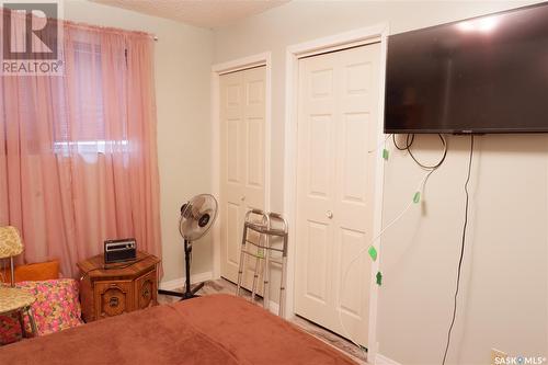 235 King Street, Coronach, SK - Indoor Photo Showing Other Room