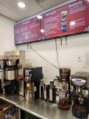 103-225 Menzies St, Victoria, BC 