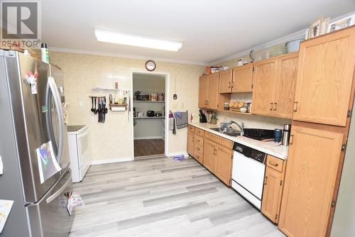 13 Ash St, Blind River, ON - Indoor Photo Showing Kitchen With Double Sink