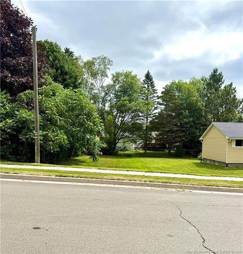 41 Floral Ave, Fredericton, NB 