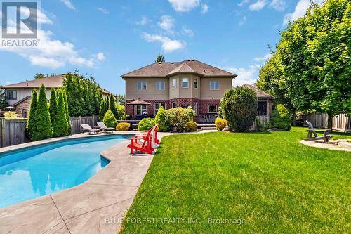 139 Prince Street, Middlesex Centre (Komoka), ON - Outdoor With In Ground Pool
