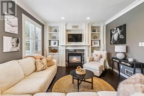139 Prince Street, Middlesex Centre (Komoka), ON - Indoor Photo Showing Living Room With Fireplace