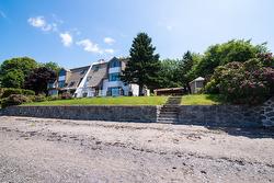 379 Route du Fleuve  Notre-Dame-Du-Portage, QC G0L 1Y0