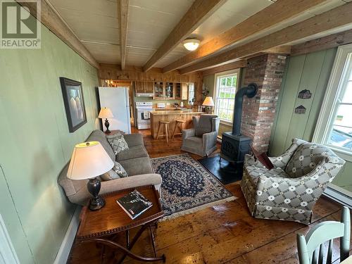 19 West Street, Trinity, NL - Indoor Photo Showing Living Room