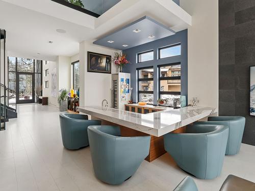 722 Highpointe Place, Kelowna, BC - Indoor Photo Showing Other Room