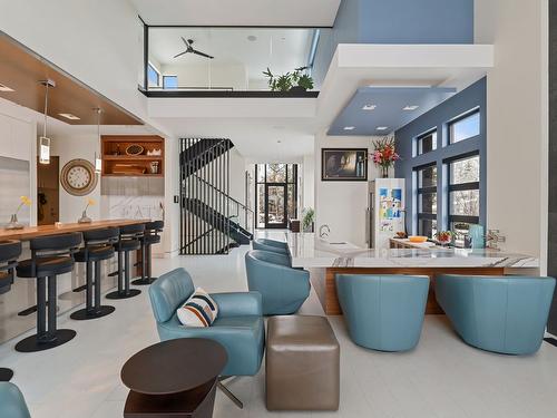 722 Highpointe Place, Kelowna, BC - Indoor