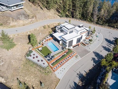 722 Highpointe Place, Kelowna, BC - Outdoor With View