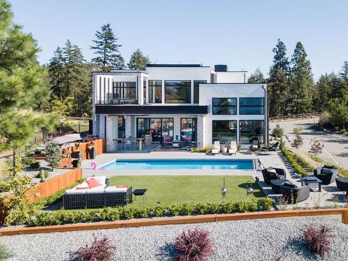 722 Highpointe Place, Kelowna, BC - Outdoor With In Ground Pool