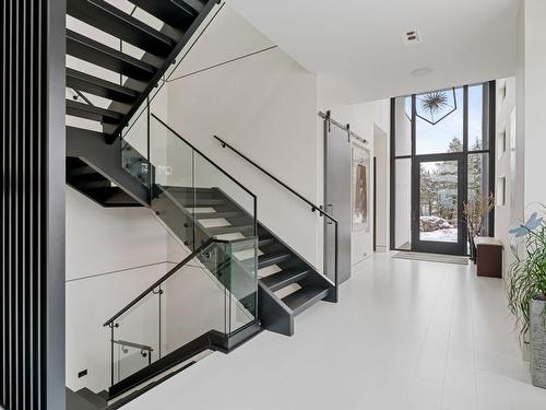 722 Highpointe Place, Kelowna, BC - Indoor Photo Showing Other Room