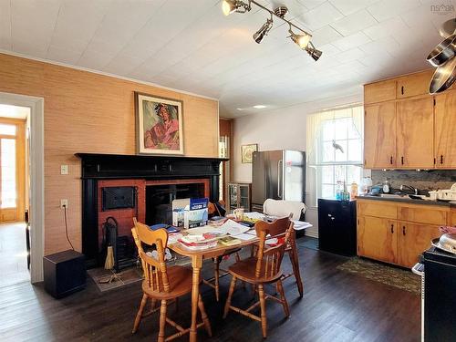 221 Highway 8, Milton, NS 