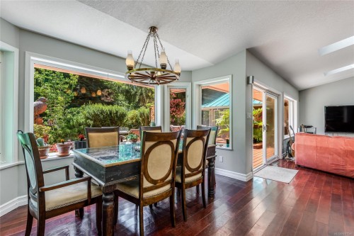 1185 Merecroft Rd, Campbell River, BC 