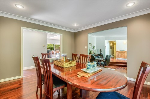 1185 Merecroft Rd, Campbell River, BC 