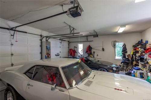 1185 Merecroft Rd, Campbell River, BC 