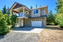 7455 Rodger Rd, Merville, BC 