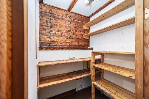 540 Macmillan Dr, Sayward, BC 