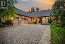 6725 DOMENIC CRESCENT  Niagara Falls (Stamford), ON L2J 4L5