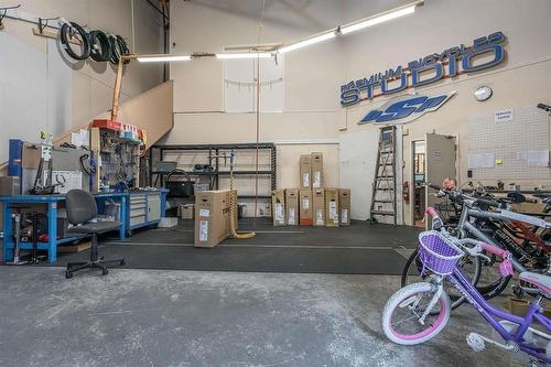 108-109 19289 Langley Bypass, Surrey, BC 