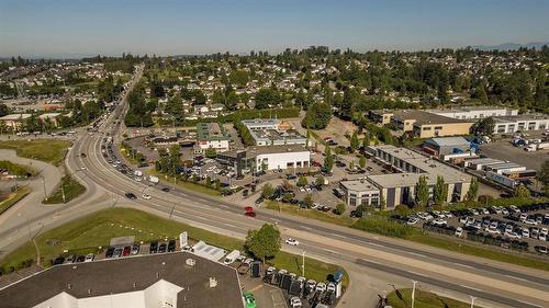 108-109 19289 Langley Bypass, Surrey, BC 