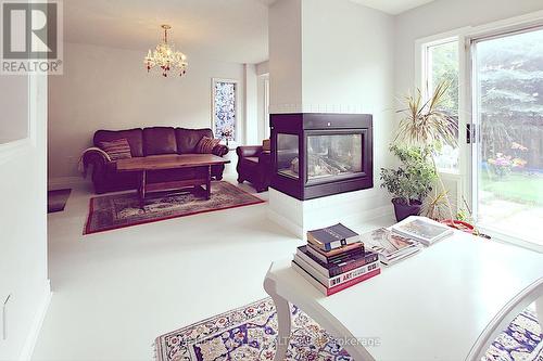 12 Indigo Street, Richmond Hill, ON - Indoor With Fireplace