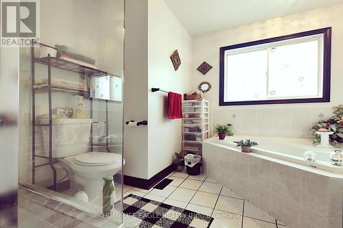 12 Indigo Street, Richmond Hill, ON - Indoor Photo Showing Bathroom