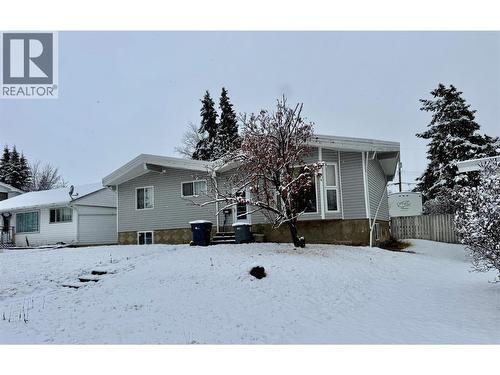 9112 CALVERLEY Crescent  Dawson Creek, BC V1G 2R2