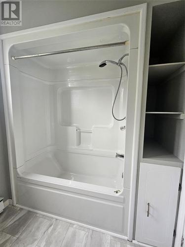 122 Harris Drive, Marystown, NL - Indoor Photo Showing Bathroom