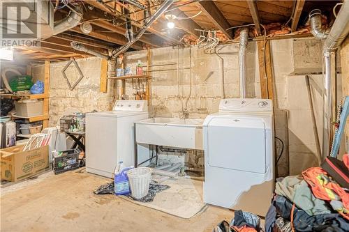 63 Jean Street, Sudbury, ON - Indoor Photo Showing Laundry Room