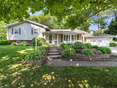 6 Maple Grove Avenue  Charlottetown, PE C1E 1L5